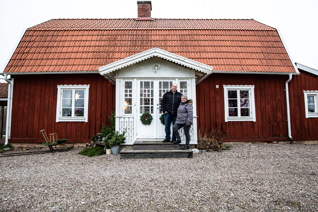 ADVENTSFINT. I fina Kvarnegården bor Carina Bergqvist och Magnus Lundell som båda har en förkärlek för att ta tillvara det gamla.